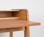 (Zuiver 2025) – Barbier Desk (Oak) – 2600004