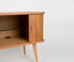 (Zuiver 2025) – Barbier Dressoir (Oak) – 4 3 0 0 0 0 8