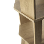 ETH_0003_50761_Oak_Stairs_column_front_cut_web