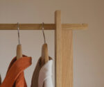 (FermLiving 2024) – Bridge – Clothes Rack – (Oak) – 1104268369 – (10kg) – Pr. 339_
