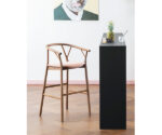 VALERIE_0001_STOOL