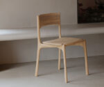 (Ethnicraft 2025) – Pi dining chair – (Oak) – (No – Arms) – 51339