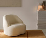 (&tradition) – Mangas Poltrona LC2 (White – no feet) – 134442A235A020A398 – Pr. 2932,23