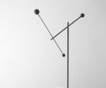 (Artemide 2025) – Ixa – Floor Lamp – (Anthracite) – 1111010A