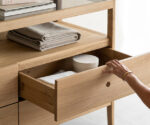 (Ethnicraft 2025) – Spindle dresser – (Oak) – 51250