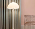 (Louis Poulsen 2025) – Panthella – Candeeiro de Chão – (Branco Opala) – 5744167068