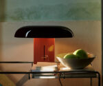 (&Tradition 2025) – Montera JH42 – Table Lamp – (Amber & Ruby) – 133280A440