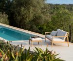 (Ethnicraft 2025) – Jack Outdoor Sofa – (Teak – Natural) – (2 Seater) – 10241