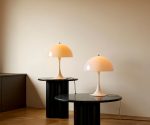 (Louis Poulsen 2025) – Panthella 320 Table Lamp – (Wire) – (White) – 5744172655