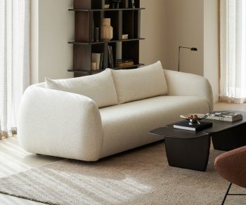 𝗙𝗶𝗴𝘂𝗿 - Sofa Baixo Volumoso