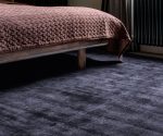 (2026 Asiatic London) – Blade Tapete – (Navy Rug) – 00000